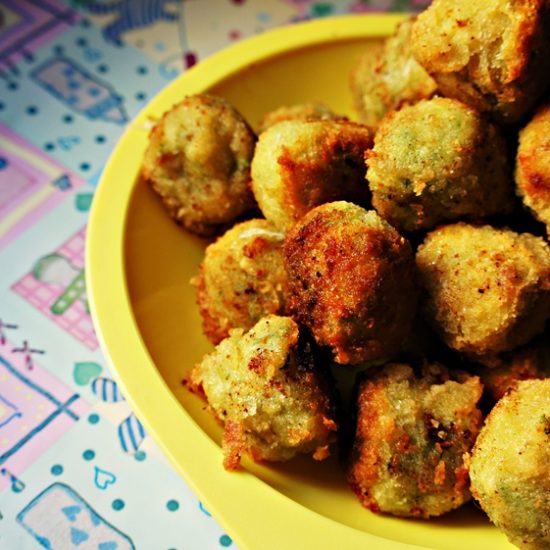 Bolinho de Brócolis e Queijo para Bebês