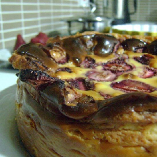 Torta de Ricota e Morango da Dona Frida R. da Silva