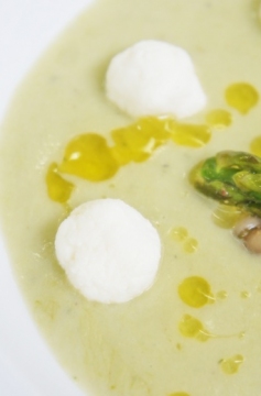 Curso de Chef Básico ICIF - dia 30 e 31 (aula sobre sopas e consomês)