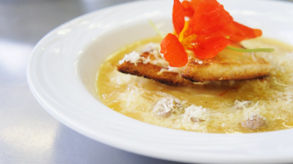 Curso de Chef Básico ICIF - dia 30 e 31 (aula sobre sopas e consomês)