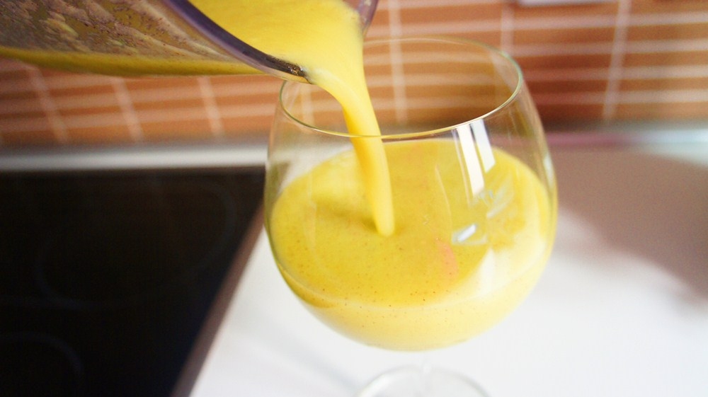 Receita de Suco de Kiwi, Maçã e Hortelã