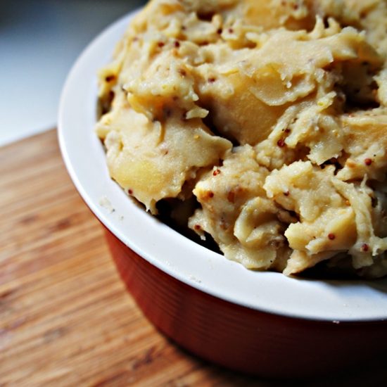 Receita de Purê de Maçã com Mostarda e Batata