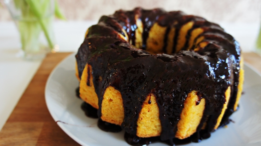 Receita de Bolo de Cenoura com Cobertura de Chocolate Durinha