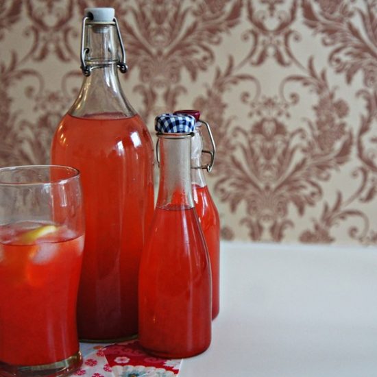 Receita de Pink Lemonade
