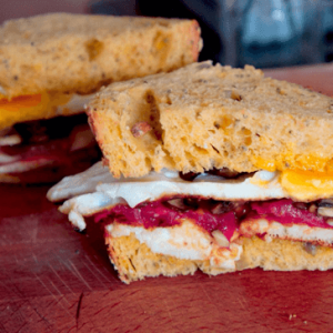 Receita de Sanduíche Vegetariano de Queijo Coalho