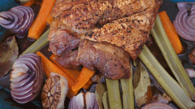 Ombro de porco assado pururuca do Jamie Oliver