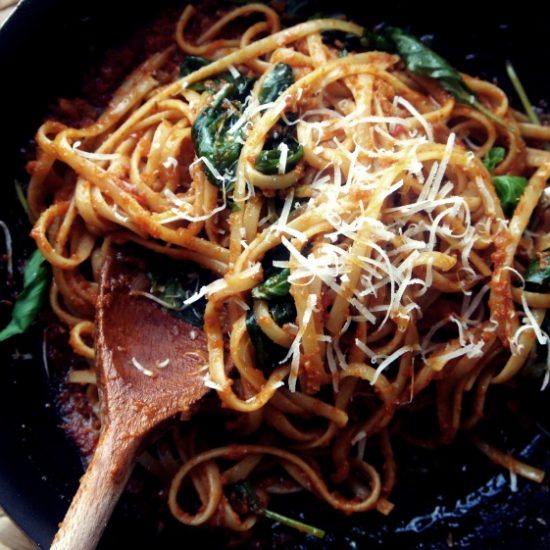 Receita de Espaguete com Pesto de Tomate Seco