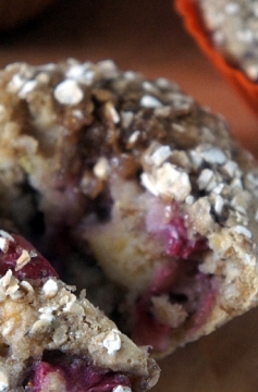 Receita de Muffin de Morango, Banana e Aveia sem Glúten