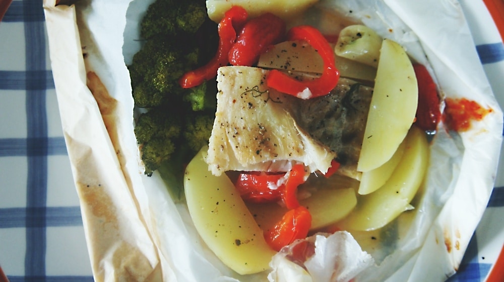 Receita de Papillote de Bacalhau com legumes