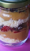 Receita de Bolo no Pote com Recheio de Morango, Doce de Leite e Chocolate