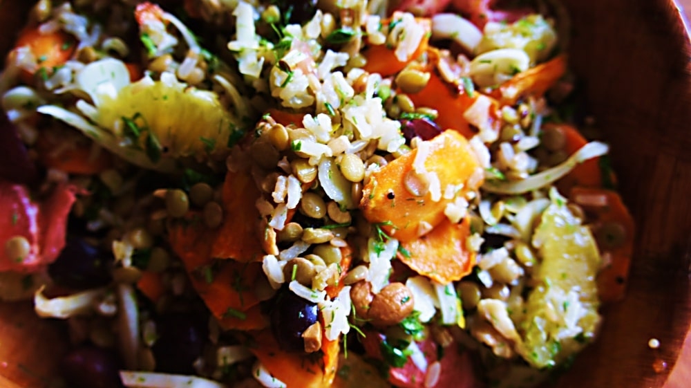 Receita de Salada de Laranja, Funcho, Lentilha e Arroz Integral