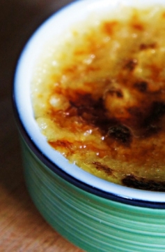 Receita de Crème Brûlée de Chocolate Branco