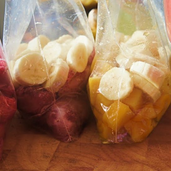 Receitas de Sucos e Smoothies com Frutas Congeladas