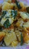 Receita de Nhoque de Batata com Molho de Sálvia, Manteiga e Queijo Gruyere