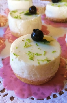 Receita de Mini Cheesecake de Limão com Queijo Tipo Quark