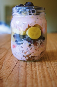 Receita de Pudim de Aveia, Chia e Linhaça com Mirtilo e Banana