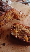Receita de Bolo Integral de Frutas, Castanha e Mel