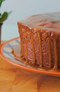 Receita de Bolo Toffee com Cobertura de Caramelo Salgado (O que é toffee?)