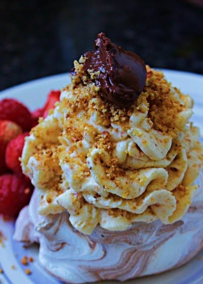 Receita de Pavlova Marmorizada de Chocolate